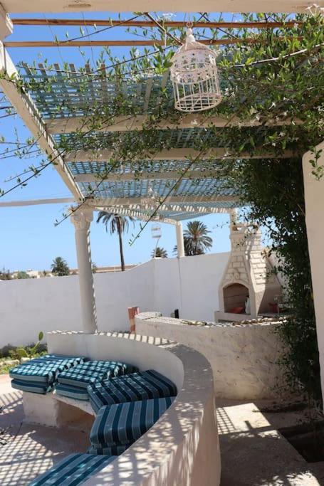 Villa Vill La Reine Jerba Avec Piscine El Guecheine Exterior foto